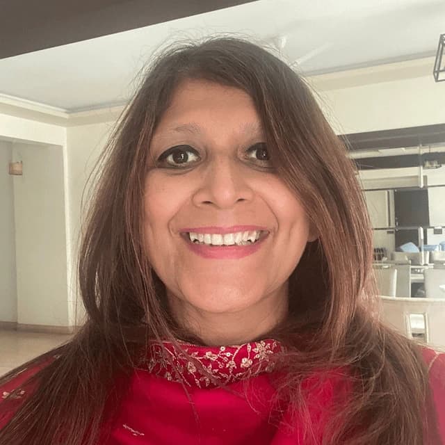 Photo of Shenaz Bapooji